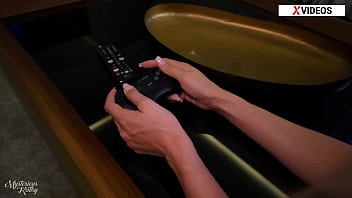 Kakak Tiriku Lenggak-lenggok Main Game Sampai Tergoda Dan Dihardiki Dari Belakang: Adegan Mesum Penuh Nafsu (full Video Merah Tua) – Mysteriouskathy