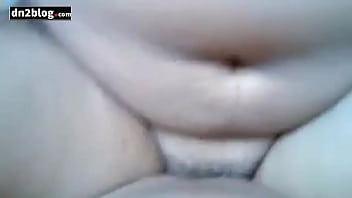 Mekar Tudung Jilbab Indonesia-melayu Hisap Dan Remas Payudara Montok