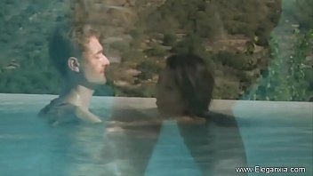 Kekasih Dari Korea Yang Menggoda Dengan Tubuhnya Yang Menggairahkan