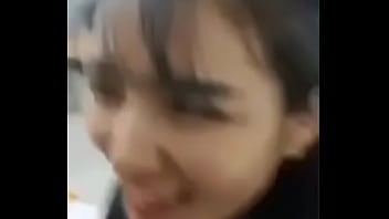 Mahasiswi Yang Menggoda Dengan Seragam Ketat