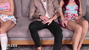 Ayah Tiri! Jangan! Nanti Mama Lihat Kita – Kisah Mesra Terlarang Dengan Putri Tiri Yang Masih Perawan