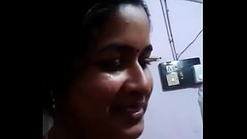 Gadis Desi Ranum Yang Menggoda