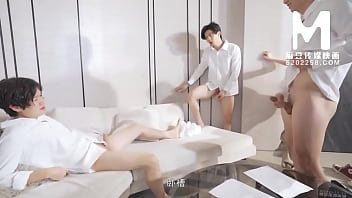 Guru Geografi Montok Dengan Belahan Selatan Menggoda – Tonton Gratis Adegan Panasnya