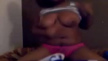 Naga Merah Yang Menggoda