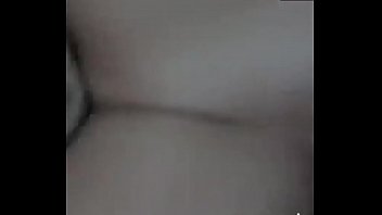 Malam Panas Gadis Indonesia Merintih Nikmat, Mulutnya Terbuka Lebar Menahan Gairah Yang Meluap.