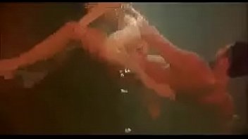 Gadis Oriental Yang Menggoda