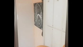 Yenniferpink Merintih Dalam Kenikmatan Saat Dirinya Dibantai Habis-habisan