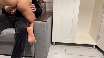 Ibu Tiri Mengintip Anak Tirinya Nonton Film Porno Dan Memuaskan Nafsu Berdua