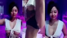 Montoknya Toket Bulat Miss Hypernova Bikin Ngeluarin Mango Live