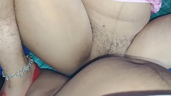 Adik Tiriku Berjalan Tanpa Celana Dalam, Kakak Tirinya Pun Langsung Menidurinya