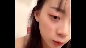 Pasangan Muda Tiongkok Bercinta Hingga Mengencingi