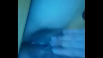 Tuan-tuan Tiongkok Memuaskan Nafsu Dengan Tangannya Sendiri