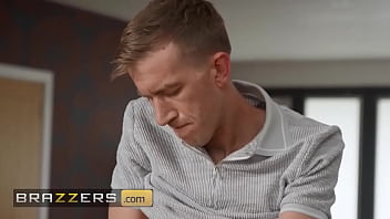 Danny D Awali Harinya Dengan Menggila, Menghajar Memek Basah Elisa Calvi Usai Bercanda Mesra Di Pagi Hari