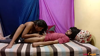 Pasangan India Desi Main Mesra Di Rumah Dan Direkam Mms