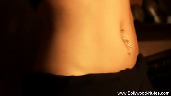 Tarian Telanjang India Yang Menggoda Dan Penuh Nafsu