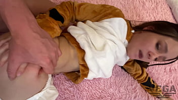 Anak Tiri Dihardiki Ayah Tirinya Yang Ganas