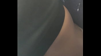 Gadis Desi Memamerkan Payudara Montoknya