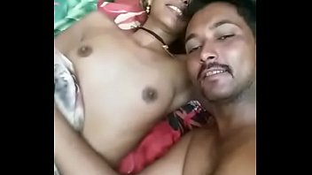 Desi Bhabhi Ngentot Dengan Dia