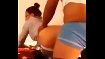 Akhirnya Kubisa Ngentot Ibu Mertuaku Doña Mary, Di Usia 52 Lebih Hot Daripada Istriku.