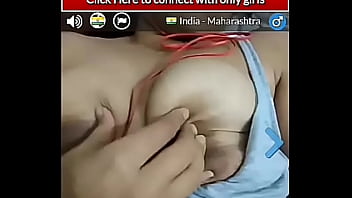 Desi Gadis Seksi Yang Menggoda