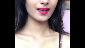 Gadis Desi Menggoda Dengan Kedip Mata Yang Menggairahkan