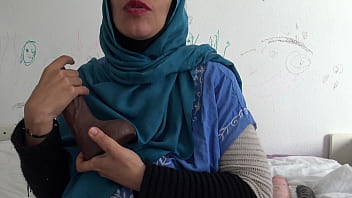 Istri Arab Aljazair Yang Panas Tinggal Di Prancis Dan Suka Dikuntit
