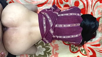 Menggoda Bhabhi Hingga Tergelincir, Aku Rekam Momen Mesra Di Kamar Gelap