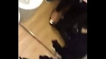 Kamar Ganti Uniqlo Sanlitun Yang Menggoda