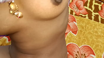 Pasangan Desa India Bercinta Dengan Gairah, Berbicara Bahasa Telugu Yang Menggoda