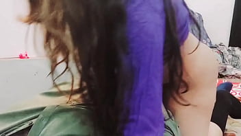 Istri India Hadiahkan Anal Seks Di Hari Pernikahan Dengan Audio Hindi Kotor Yang Menggoda