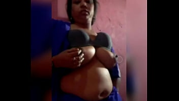 Desi Bhabhi Kesepian Video Call Panas Dengan Pacar