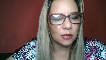 Milf Sialan: Nafsu Terlarang Pada Ibu Mertua