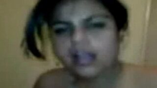 Gadis Berpayudara Besar Menggila Di Ranjang Bersama Pacar Dalam Video Panas