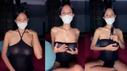 Jenna Dengan Kostum Kelinci Transparan Memamerkan Payudara Montoknya