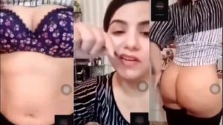 Video Panas Ayesha Akram Yang Bikin Heboh – Adegan Syur Yang Bikin Nggak Bisa Berhenti Nonton