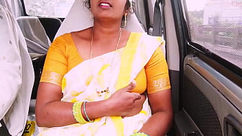 Pembantu India Digoyang Di Mobil, Bisikkan Kata-kata Mesum Khas Telugu.