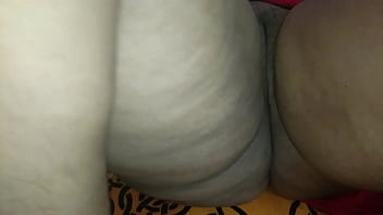 Ibu Tiri India Yang Menggoda