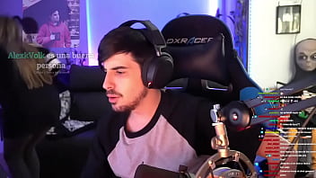 Aroyitt Se Agacha Para Que Le Miren El Culo