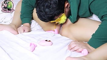 Kamar Mandi Panas: Rekanku Dari Thailand Mengintip Saat Aku Telanjang Bulat