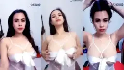 Tante Tokyo Montok Dengan Payudara Besar Dan Seksi