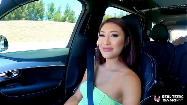 Mina Luxx Digoyang Cepat Di Gang Gelap Sebelum Lanjut Goyang Di Kamar Hotel