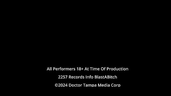 Zoe Lark Dibuat Basah Dan Penuh Dengan Sperma