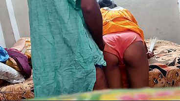 Desi Bhabhi Digebuki Keras Gaya Doggy