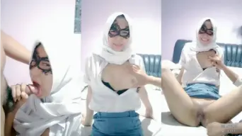 Jeslyn Gadis Berhijab Masih Pelajar Tapi Sudah Berani Bercinta