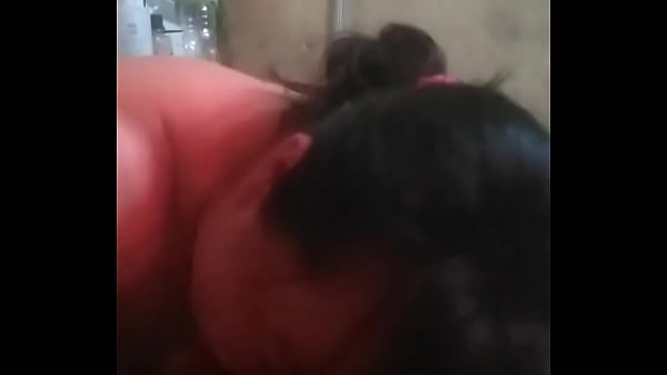 Gadis Tionghoa Menggoda Pria India Dengan Rayuan Panas