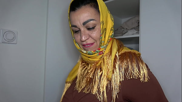 Arab Hijab Milf With A Huge Ass Gets Fucked Hard