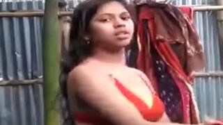 Gadis Nakal Merekam Adegan Panasnya Untuk Pacar