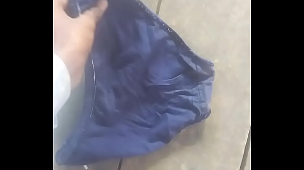 Tante Montok Desi Menggoda Dengan Gairah Membara