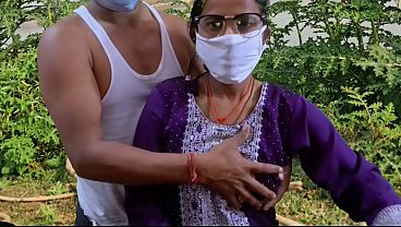 Desi Gaya Bhabhi Padosi Ki Gaand Maari