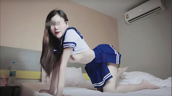 Gadis Jepang Berseragam Dan Sebelum Sekolah Oleh Ninewthai
